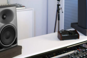 Neumann-KH-120-monitor-da-studio-main-pic-1-460x460