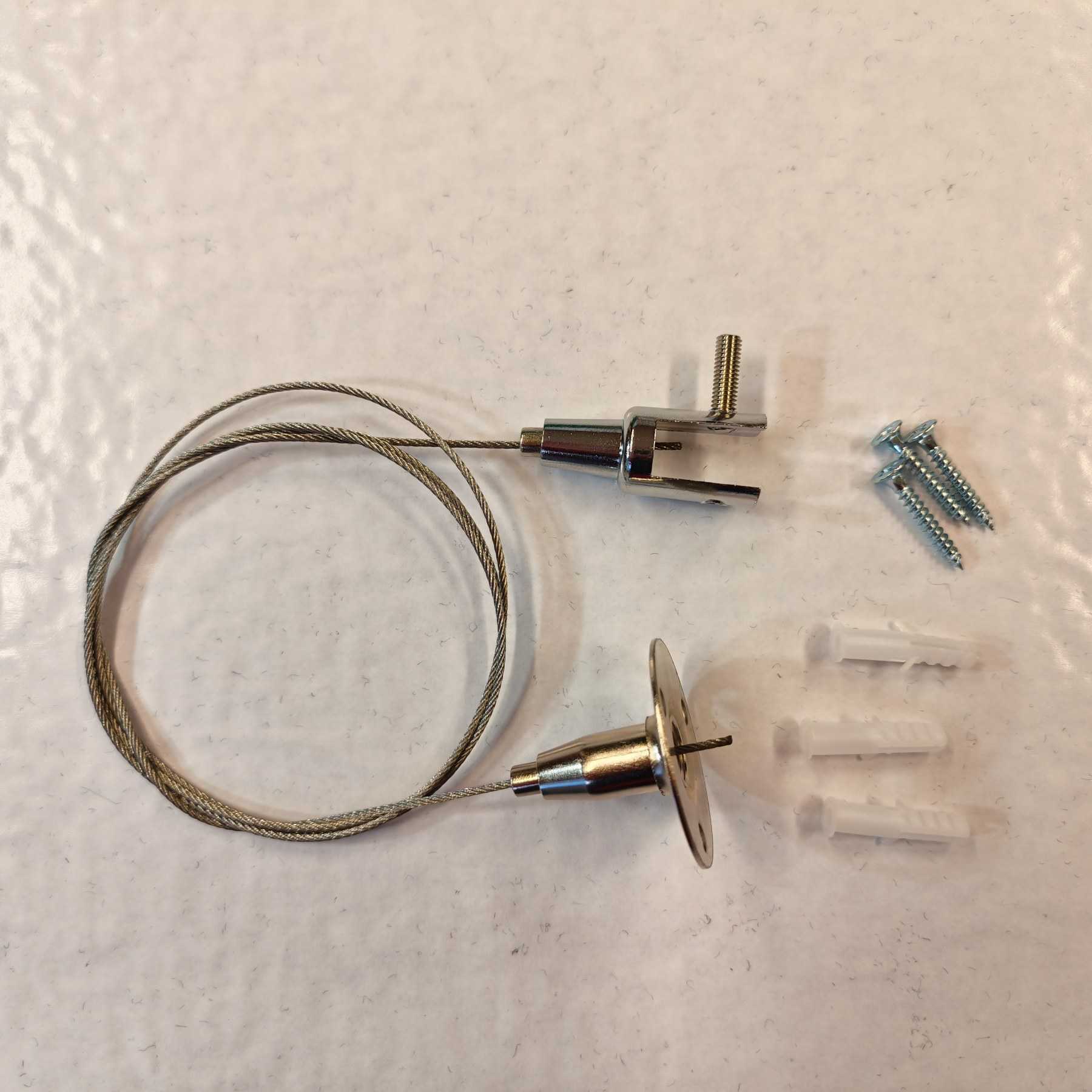 Hak do pionowego panelu sufitowego