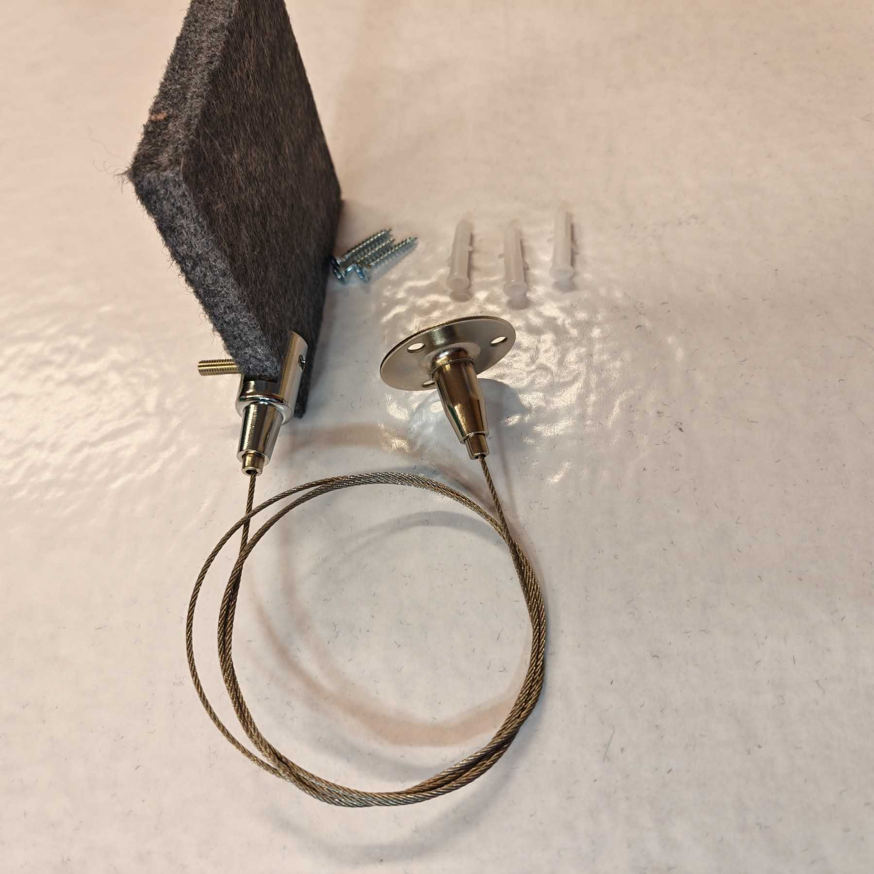 Hak do pionowego panelu sufitowego